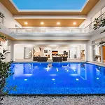 Davinci Pool Villa Pattaya