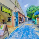 Walking Street Hostel (Adults Only)