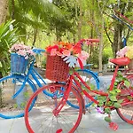 Pakmeng Resort