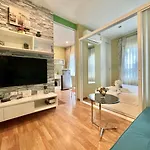 The Trust Huahin Resort Condo Greeny Room