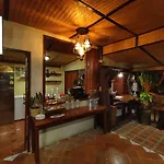 Baansuan Lychee Maeklong Resort Ampawa