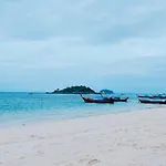 Andaman Beach Resort Lipe