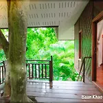 Baan Khaosok Resort