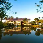 Baan Suan Resort Juree Punsuk