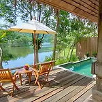 Thap Pala Cottage