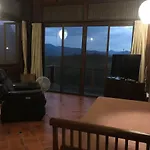 Billion Views Khaosok Homestay