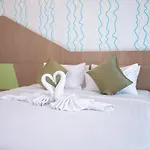 42C The Chic Hotel