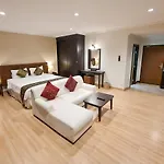 Grand Garden Hotel & Residence