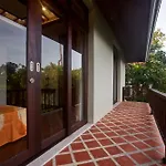 Nb Villa Lilawadee