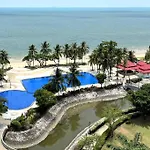 Sunshine Beach Condotel By Lux