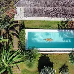 Bungalow Villa Cha Cha