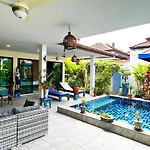 Cozy Two Bedrooms Villa By G Estate
