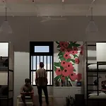 Yu Cafe Hostel