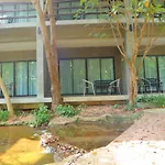 Blues River Resort