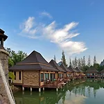 Poonsiri Resort