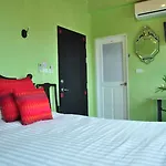 Khaolak Boutique Hertitage