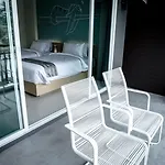 Tiras Patong Beach Hotel