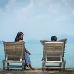 Treehouse Villas - Adults Only