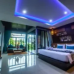 Chaokoh Phi Phi Hotel And Resort- Sha Extra Plus