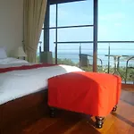 Villa Frangipani