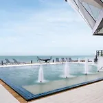 Rodina Beach Hotel