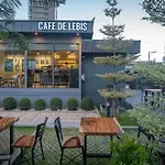 Le Bis Hotel