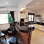 Wowland Luxury Pool Villa Pattaya Walking Street 6 Bedrooms