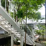 Banthaisangthain Resort