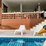 Maerim Villa&Pool