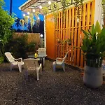 Bed & Breakfast To-Co