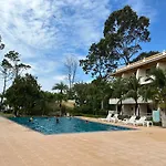 Villa Blanca Hotel & Restaurant