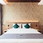 Poonsiri Varich Pool Villa Aonang