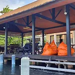 Baan Rim Nam