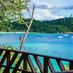 Daya Hill Seaview