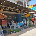 De​ Lanta Place