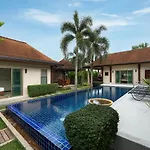 Villa Haimona By Tropiclook