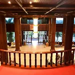 Hermitage Hotel Korat-Sha