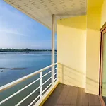 Baan Talay See Cream Resort