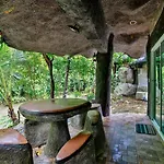 Ingthara Resort