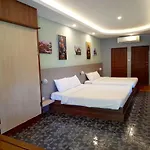 Pechpailin Resort