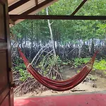Bananas Resort & Restaurant
