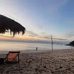O Little Tent De Koh Chang