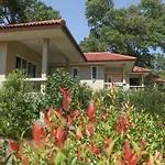 Baansukjai Bungalows