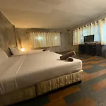 Crescent Bay Resort