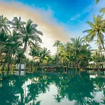 Coral Cove Beachfront Villa - Koh Chang