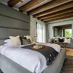 Villa Sierra