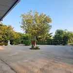 Lampang Bouteak Resort