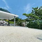 Kamala 2Bdr Pool Villa 卡马拉山景泳池别墅