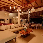 Villa Pandora