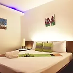 Palm Inn